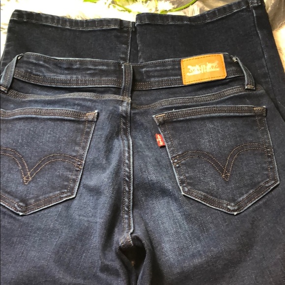 LEVI’S Jeans - Picture 5 of 5